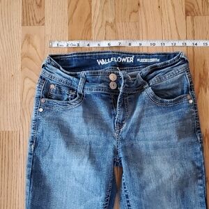 Wallflower Women's High Rise Denim Jeans